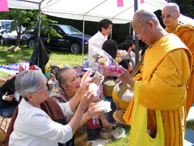 11celebrationPrabang-230510 165.jpg